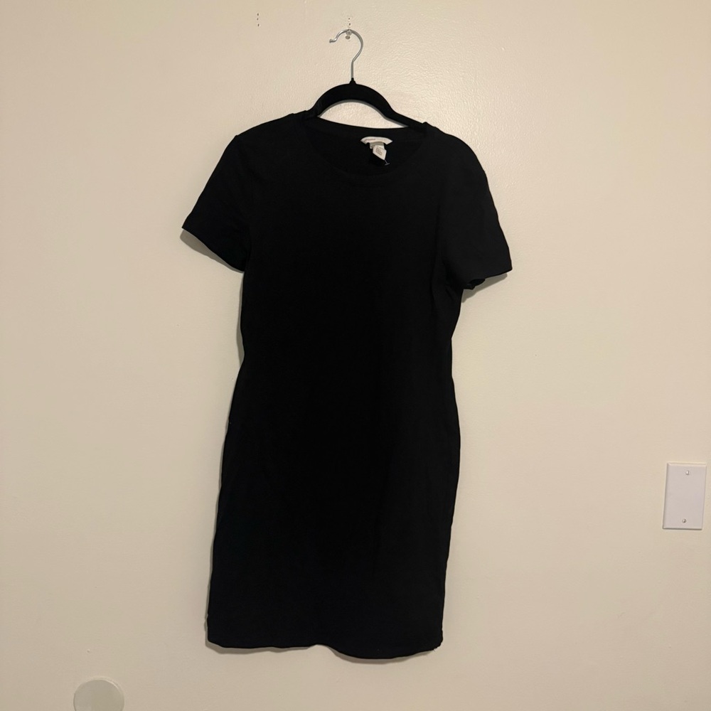H&M | Black Short Sleeve Mini Dress
